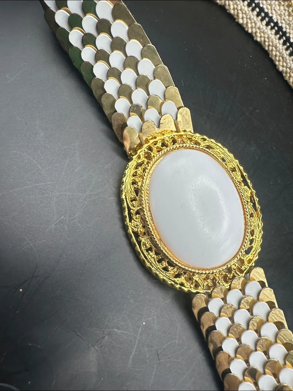 Vintage Belt Fish Scales Stretch Cinch Gold Tone Mid Century Unique